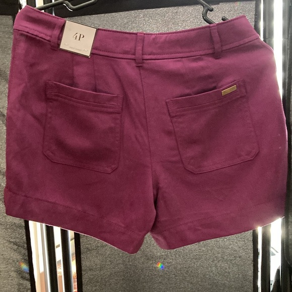 NWT White House Black Market, The 5" Short, Twill Lace Up, Color Gypsy, Size 4P - Picture 4 of 15